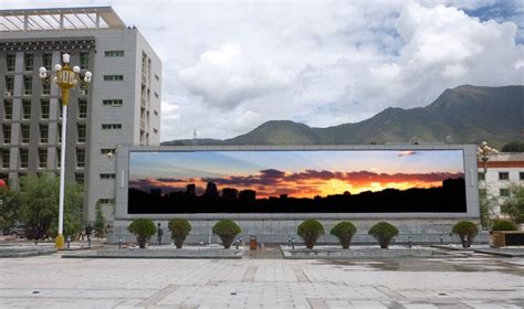 大厅高清PH2.5LED电子屏尺寸任意定制清晰度_P2LED显示屏-深圳市联硕光电有限公司