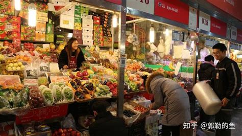 降降降！武汉这些菜价降幅超50%，还有猪肉、水产价格也......_菜市场