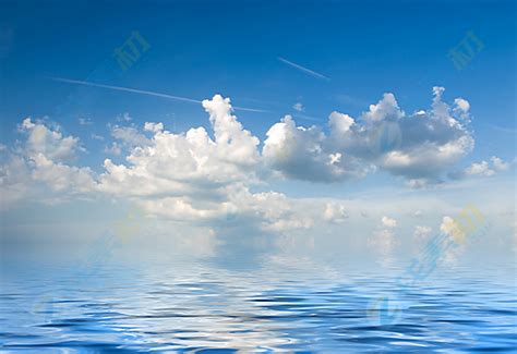 美丽的天空图片-美丽的蔚蓝色天空景色素材-高清图片-摄影照片-寻图免费打包下载