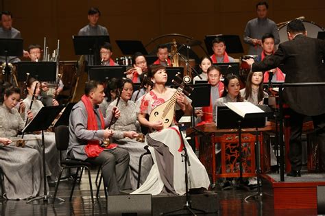 临沂大剧院-重现经典，唯美激情，上海民族乐团大型新年音乐会落幕