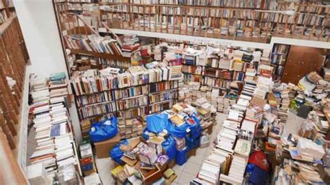 上海旧书市场在哪里,上海市最大旧书市场,上海二手书店在哪里_大山谷图库