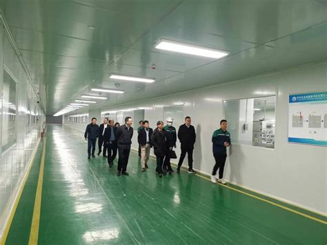 汉巴南铁路仪陇站配套项目 小东山隧道双线挺进_四川在线