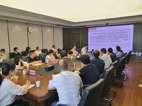 誉城集团开展招投标热点问题解读与实践应用培训-武汉誉城建设集团有限公司
