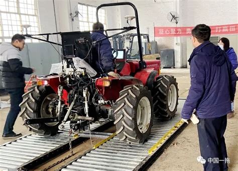 轮式农业运输机器人_农业机器人_农业机械_智慧农业-农博士农先锋网