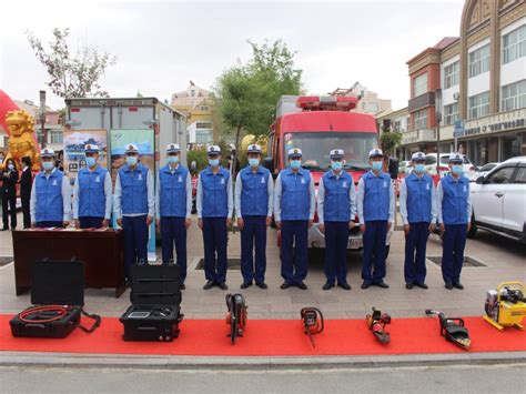 内蒙古：阿拉善消防“北疆蓝焰”志愿服务队开展“我为群众办实事”消防宣传服务活动