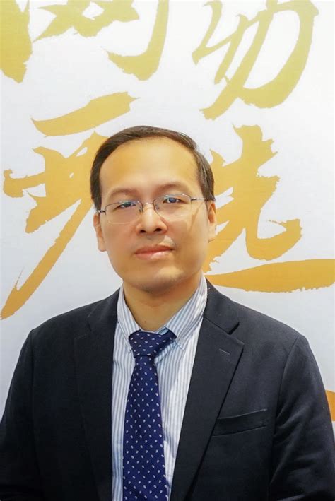 黄峥辞任拼多多董事长由现任CEO陈磊接任-科技频道-和讯网