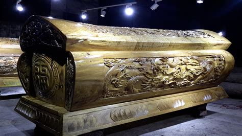 棺椁和棺材的区别（"棺柩""棺椁"与棺材是一个意思吗？） | 说明书网