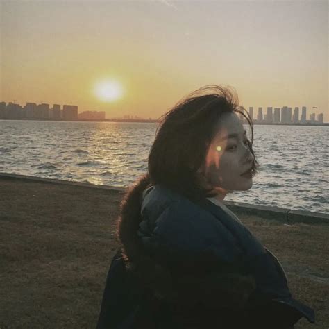 倪妮温柔头像女生