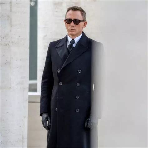 欧米茄_邦德之夜 星耀纽约 ——007电影制片人和丹尼尔·克雷格亮相欧米茄全新007腕表发布活动|腕表之家xbiao.com
