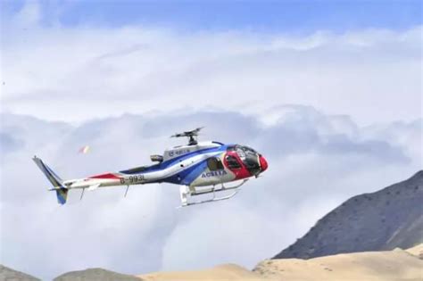 KA-26直升机飞行演示，其貌不扬但性能出众！_新浪新闻