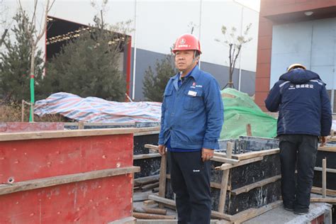 记陕煤建设汉中分公司执着勤恳的“建安四老” - 陕西煤业化工建设（集团）有限公司