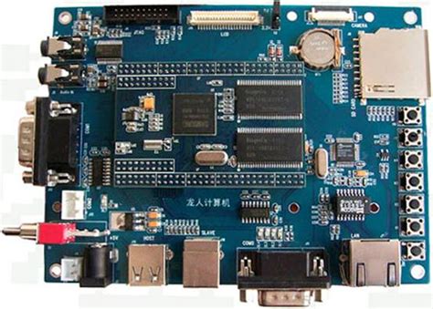 AT91RM9200 嵌入式开发板（F 版本） - ATMEL 爱特梅尔代理商BDTIC自主研发AT91RM9200开发工具F版本