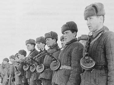 冷战时最精锐的苏联红军：主要工作是走私，其次才是作战|苏军_新浪新闻