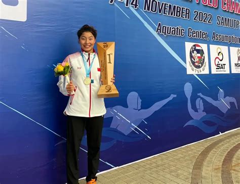 我校运动员张驰获得2022年全国羽毛球锦标赛女双冠军-中南大学阳光体育