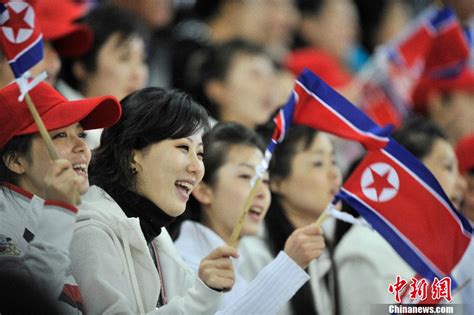 神秘的朝鲜美女拉拉队：不逊色韩国整容女 - 视点聚焦 - 福建妇联新闻