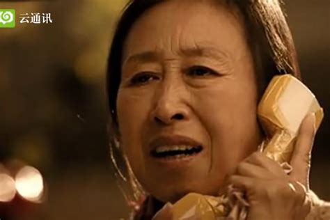 《我的父亲母亲》章子怡饰演的母亲暗恋父亲_腾讯视频