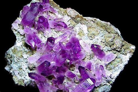 〖水晶物语〗·紫水晶篇11·不能说的秘密之"紫水晶洞" - 知乎
