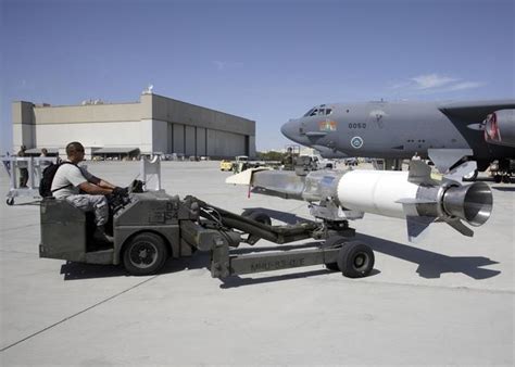 美国空军部长展望未来高超声速武器研发与部署 - 字节点击