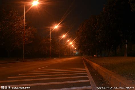 城市下雨夜晚道路交通汽车灯光街景4k素材mp4格式视频下载_正版视频编号178090-摄图网