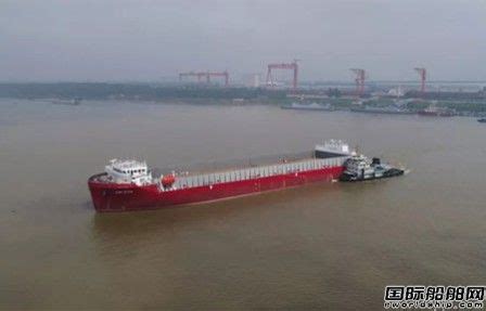 双柳武船2艘13000吨甲板运输船离厂下水 - 在建新船 - 国际船舶网