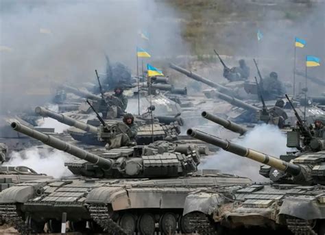 俄罗斯猛攻阿夫杰耶夫卡，乌克兰军队放弃阵地撤退
