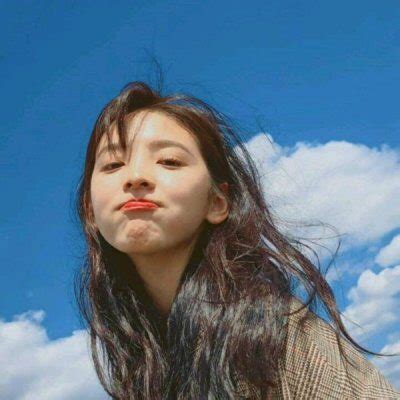 甜美女生头像同一人图片