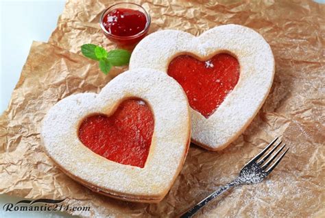 自制心形面包点缀浪漫早餐 | 浪漫网