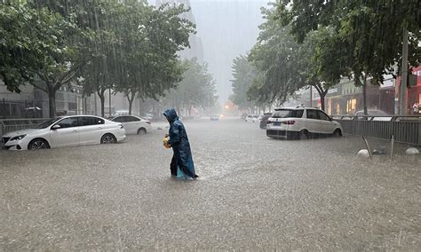 五问河南强降雨：这场罕见的暴雨还要持续多久？|郑州市|河南省|新乡市_新浪新闻