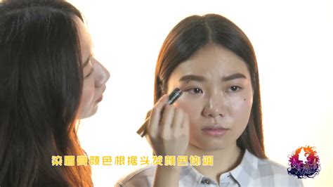 自学化妆需要哪些步骤_自学化妆教程_上海柯模思化妆学校