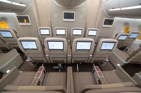 香港航空推出全新A350商务舱产品 全面提升乘客体验 | 北晚新视觉