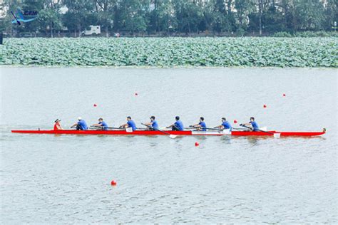 东大艇队，“艇”拔不群——我校MBA赛艇队出征“2017中国赛艇大师赛·南京站”侧记