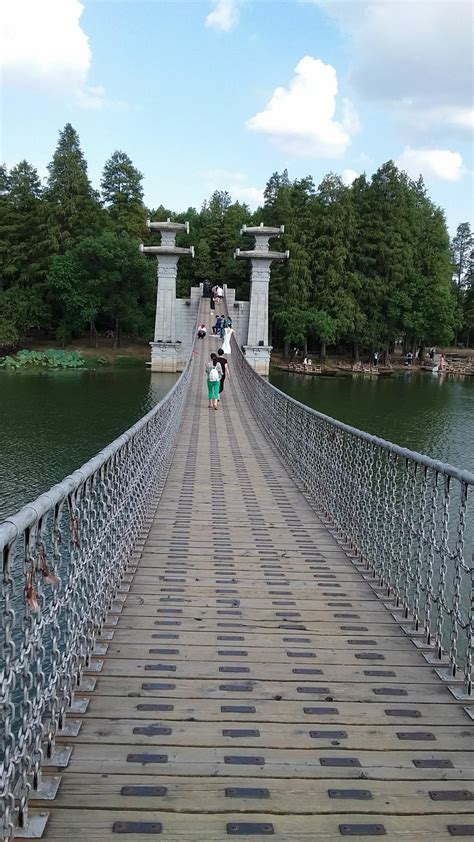 武汉东湖景区哪个更值得一游?依据自己具体情况有多种选择_旅泊网