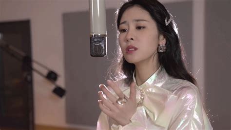 张碧晨高燃MV《光的方向》，绝美声音力量感十足，开口秒杀一切。