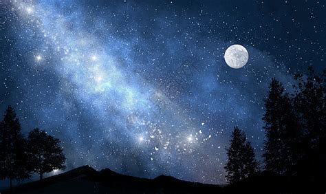 夜空的星星与满月夜晚蓝色星空满天星星星星光图片下载 - 觅知网