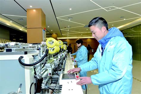 青海日报数字报 | 西宁东川工业园区 光伏补链强链项目开工