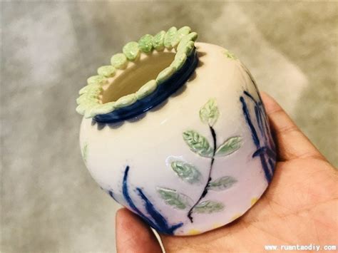 手工综合陶艺DIY店陶瓷作品--美丽的花瓶_陶指艺