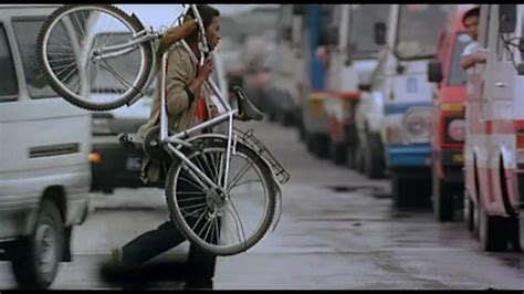 二十二年前的今天，王小帅《十七岁的单车》在柏林电影节首映……_新浪新闻