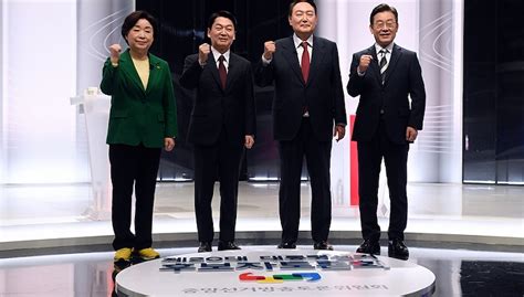 韩国大选倒计时选情仍胶着，外交政策意外成热点__财经头条