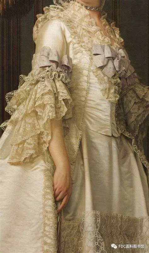 欧洲中世纪服饰 | 精美华丽的洛可可风格_凤凰网