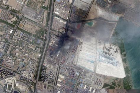 天津港特大爆炸真是录像：近千人伤亡，堪称我国消防史最悲惨案例 #天津港爆炸 #火灾现场 #消防