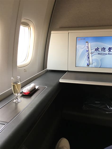 南航首架空客A350成功首航-中国民航网