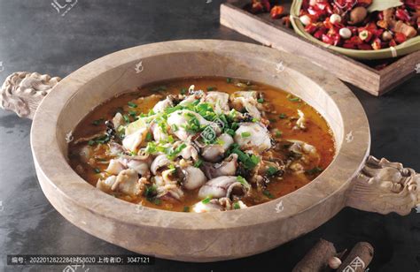酸菜石锅鱼,中国菜系,食品餐饮,摄影素材,汇图网www.huitu.com