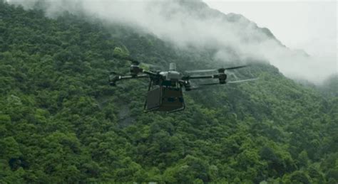 大疆推出Matrice 300 RTK无人机和Zenmuse H20系列相机_资讯_咔够网
