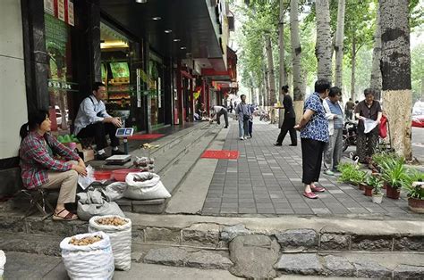 济南民族大街菜市场，很多宝藏美食，你吃过几个？__财经头条