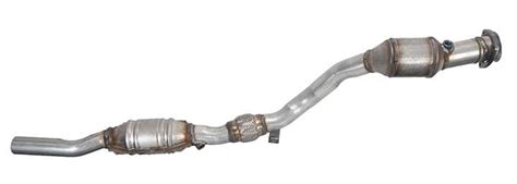 Direct-Fit Undercar Catalytic Converter PaceSetter 324679