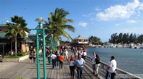 La Guancha Boardwalk in Ponce | Puerto Rico Day Trips Travel Guide