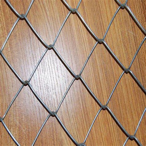 【铁丝网围栏】批发双边丝铁丝围栏 篮球场护栏网养殖铁丝网围栏-阿里巴巴