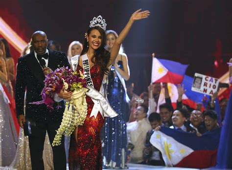 菲律宾美女夺得环球小姐冠军 身材高挑大长腿逆天