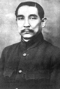历史上的今天10月31日_1887年蒋中正出生。蒋中正，中国国民党总裁、中华民国总统（逝于1975年）