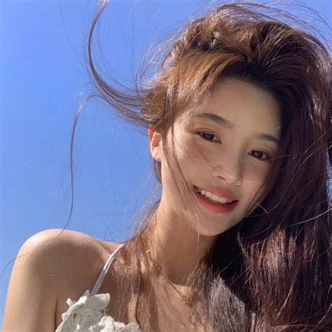 温柔凤女生头像